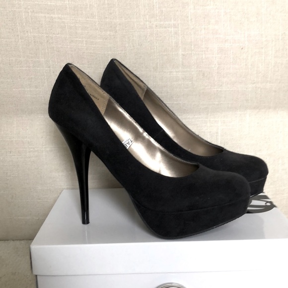 Mossimo Supply Co. Suede platform heels - Picture 1 of 7